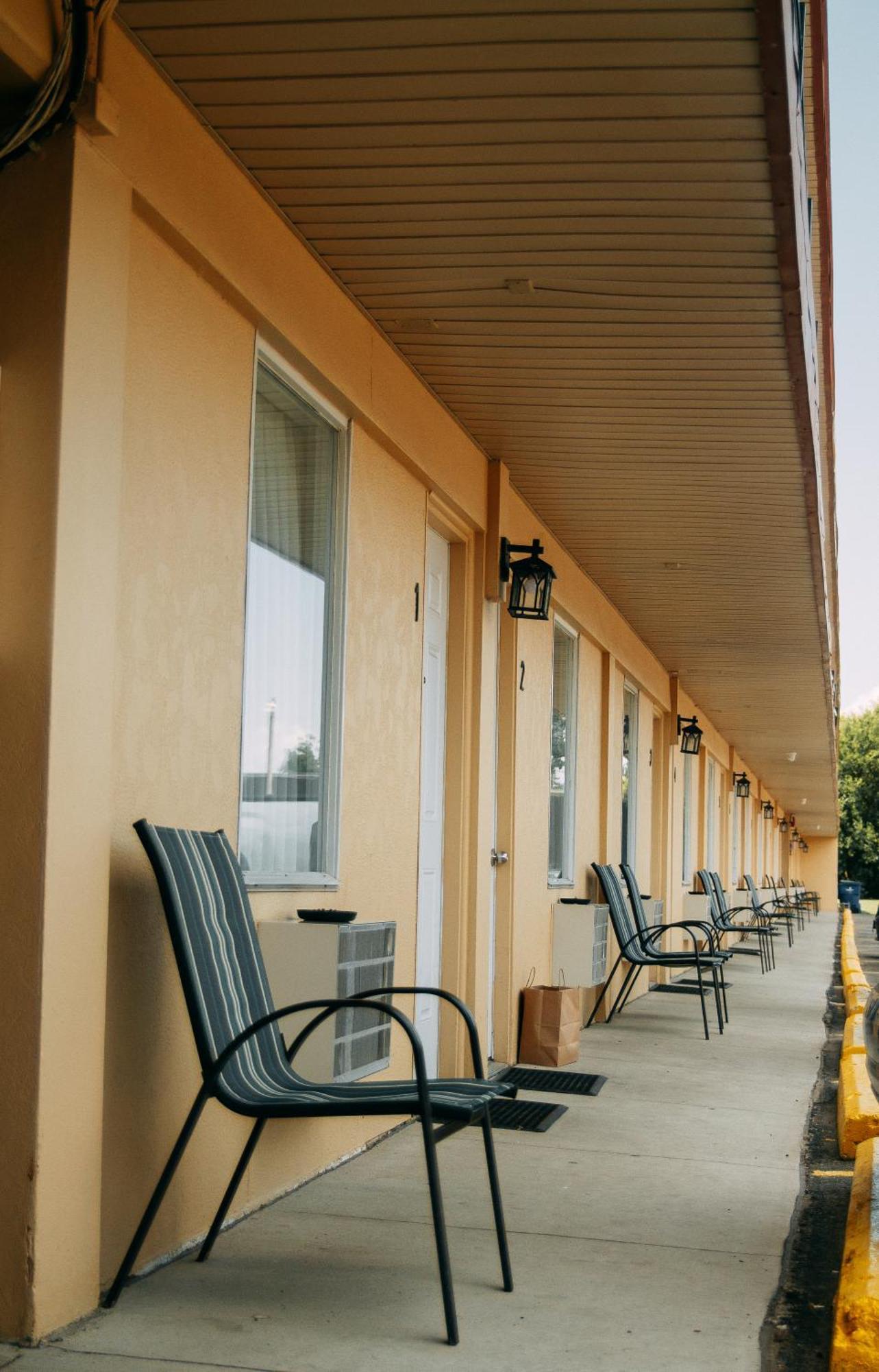 Saxony Motel Chatham-Kent Exterior foto